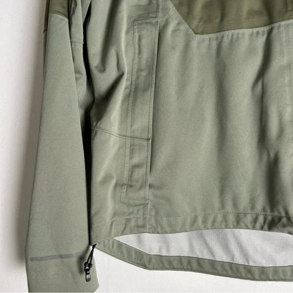 Asics Winter Accelerate Waterproof Windproof Jacket Men's M